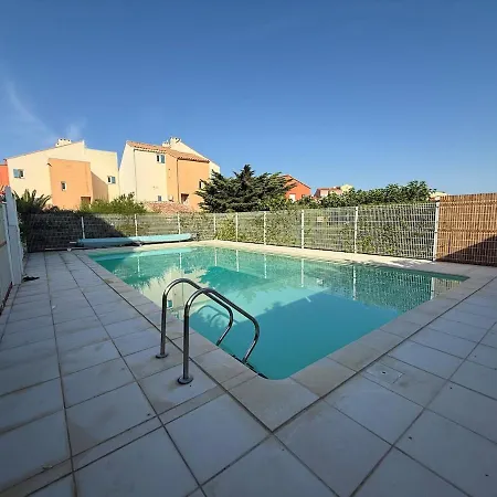 Apartment Confortable 3 Personnes, Piscines Le Barcarès