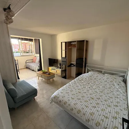 Confortable 3 Personnes, Piscines Apartamento